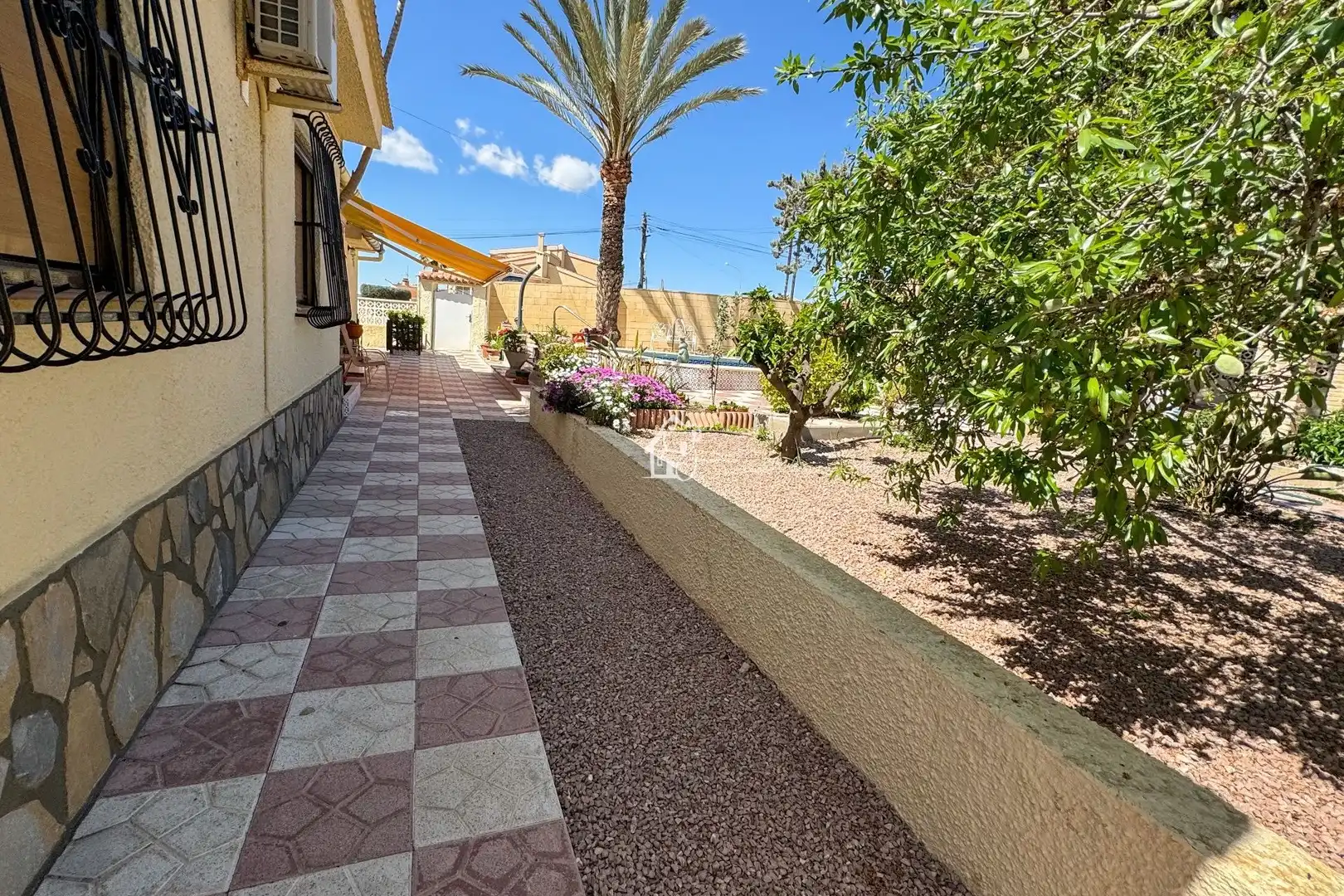 Vista exterior de Casa o chalet de alquiler en Rojales con Aire acondicionado, Jardín privado y Terraza
