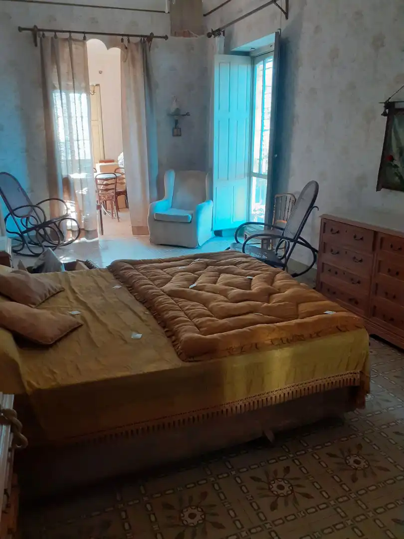 Dormitori de Casa o xalet en venda en Almazora / Almassora amb Jardí privat, Terrassa i Moblat