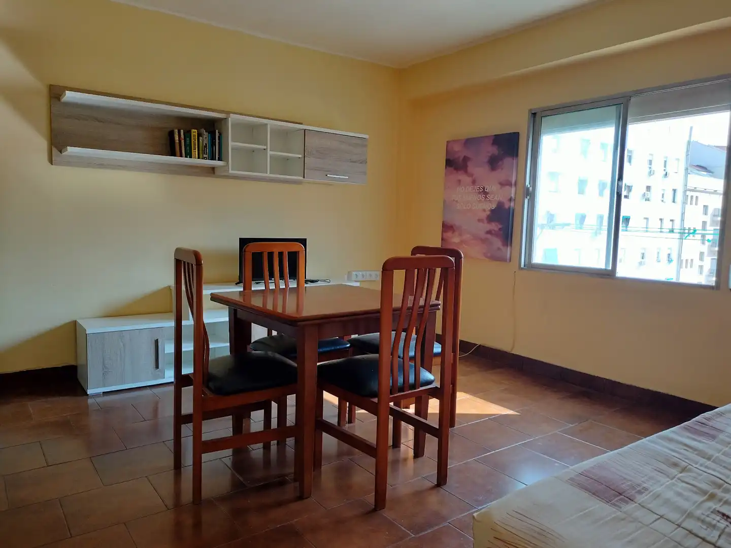 Piso con terraza en venta en Carrer de Caravaca, imagen 4
