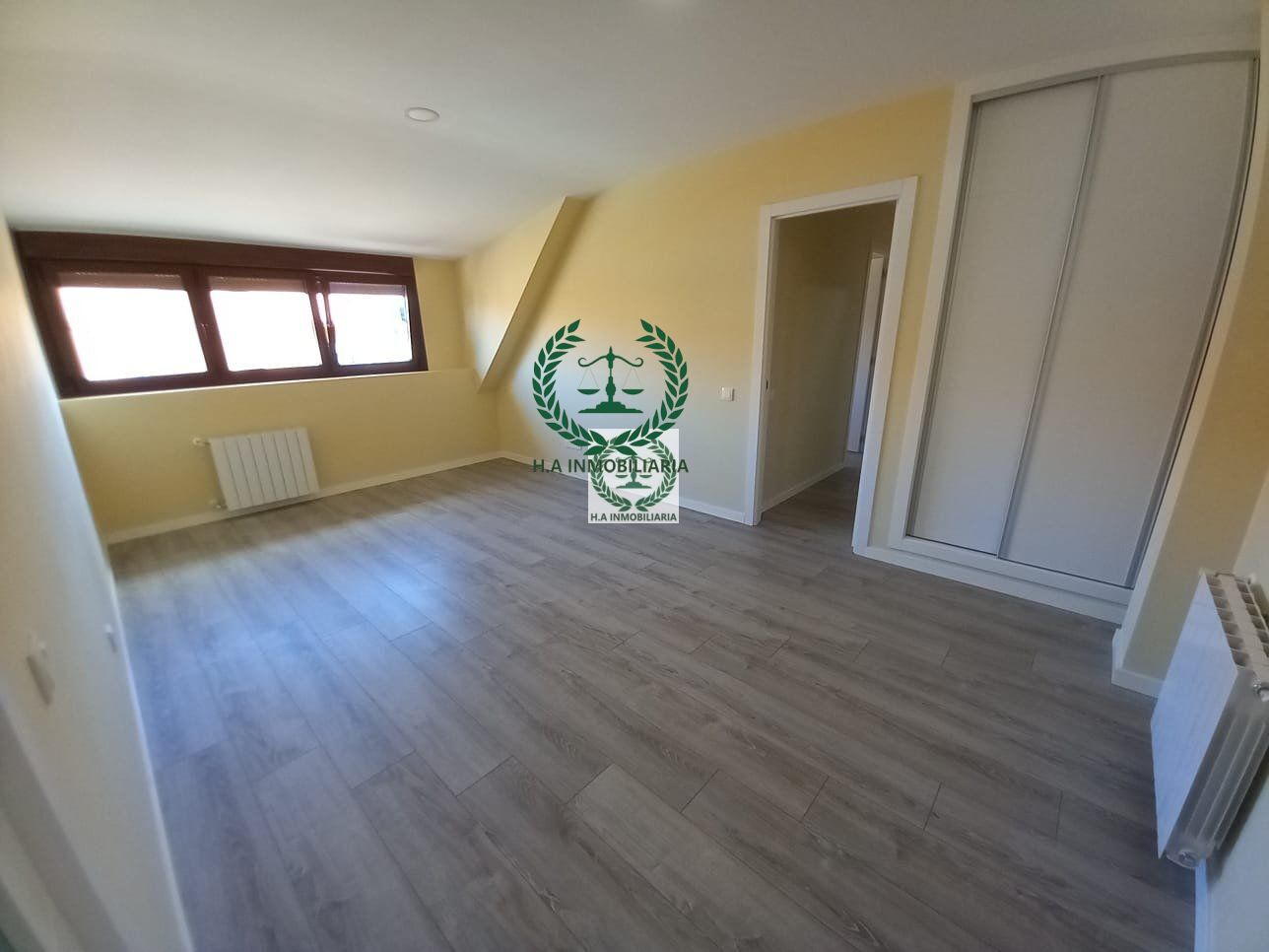 Flat for sale in Pedrezuela  with Heating