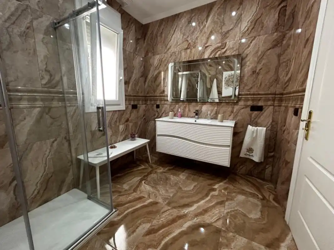House with terrace for sale in Calle Maestro Segovia, imagen 16