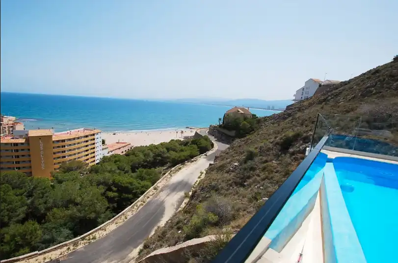 Exterior view of Detached homes for sale in Cullera  with Air Conditioner, Heating and Private garden