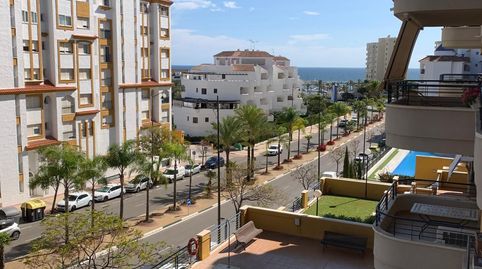 Foto 2 de Apartament en venda a Puerto de Estepona, Estepona