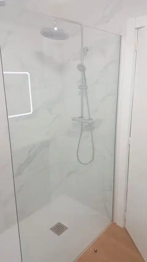 Flat for rent in Paseo de Colón, Campo da Torre - Mollabao