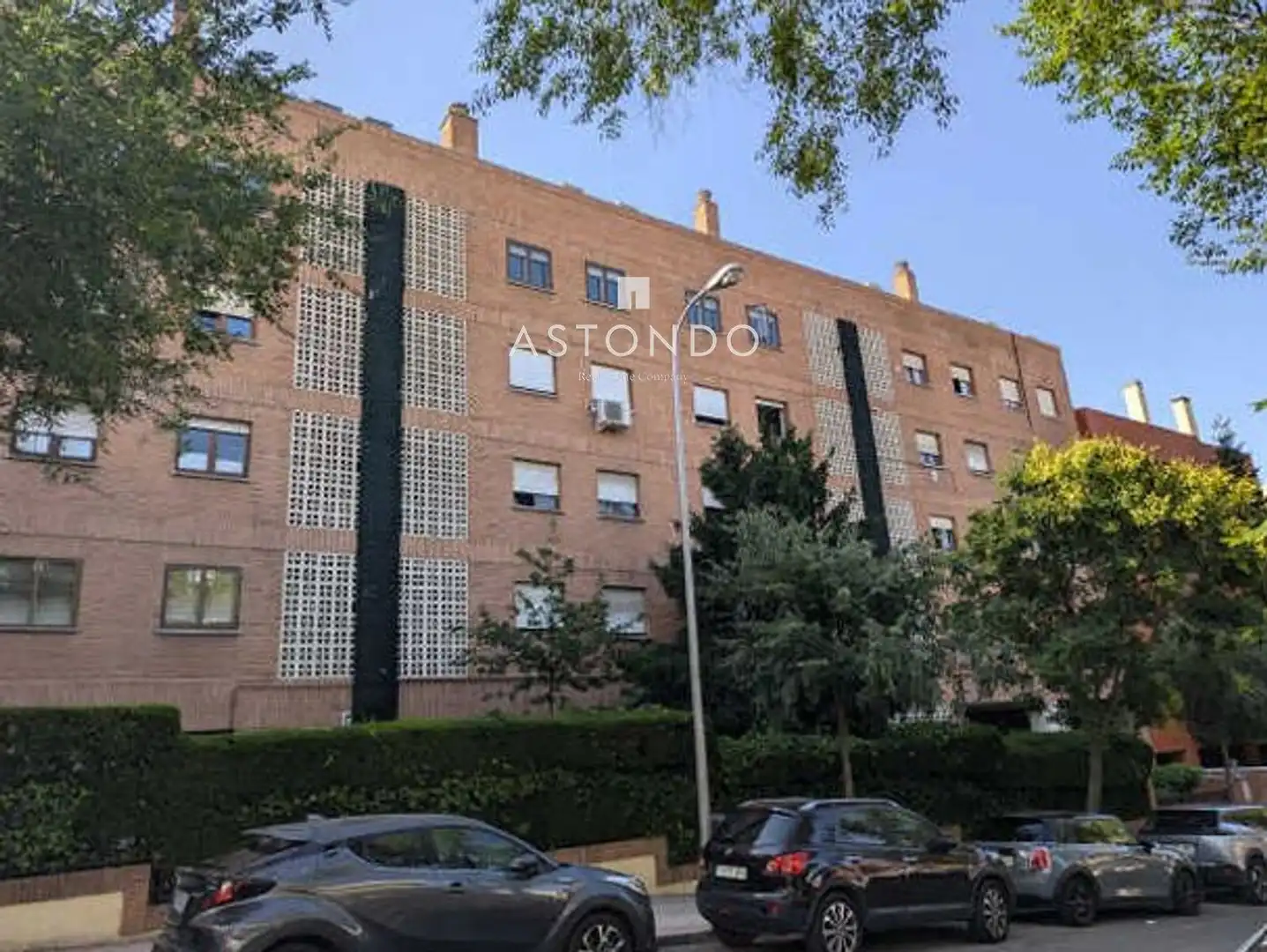 Vista exterior de Pis en venda en Madrid amb Aire condicionat, Calefacció i Traster