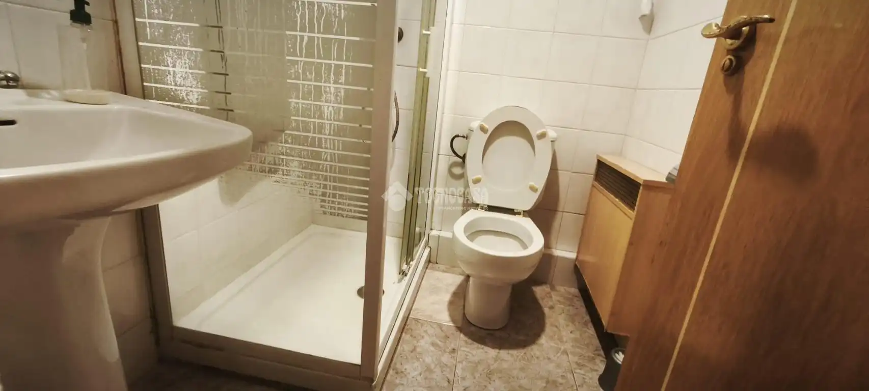 Baño de Piso en venta en Zaragoza con Calefacción, Parquet y Amueblado