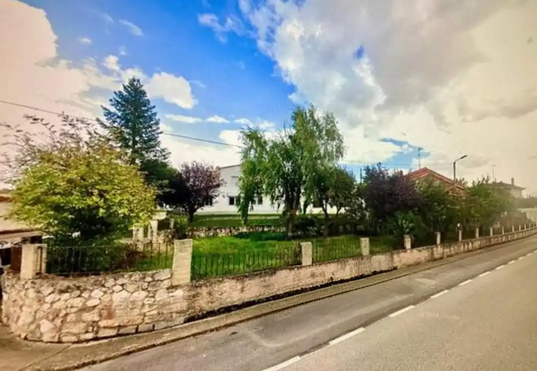 Terreno rustico in vendita a Buniel
