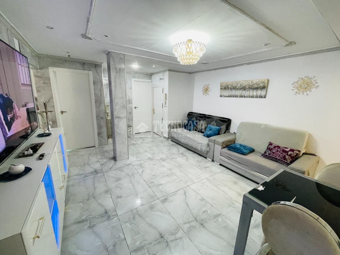 Flat for sale in El Mercado