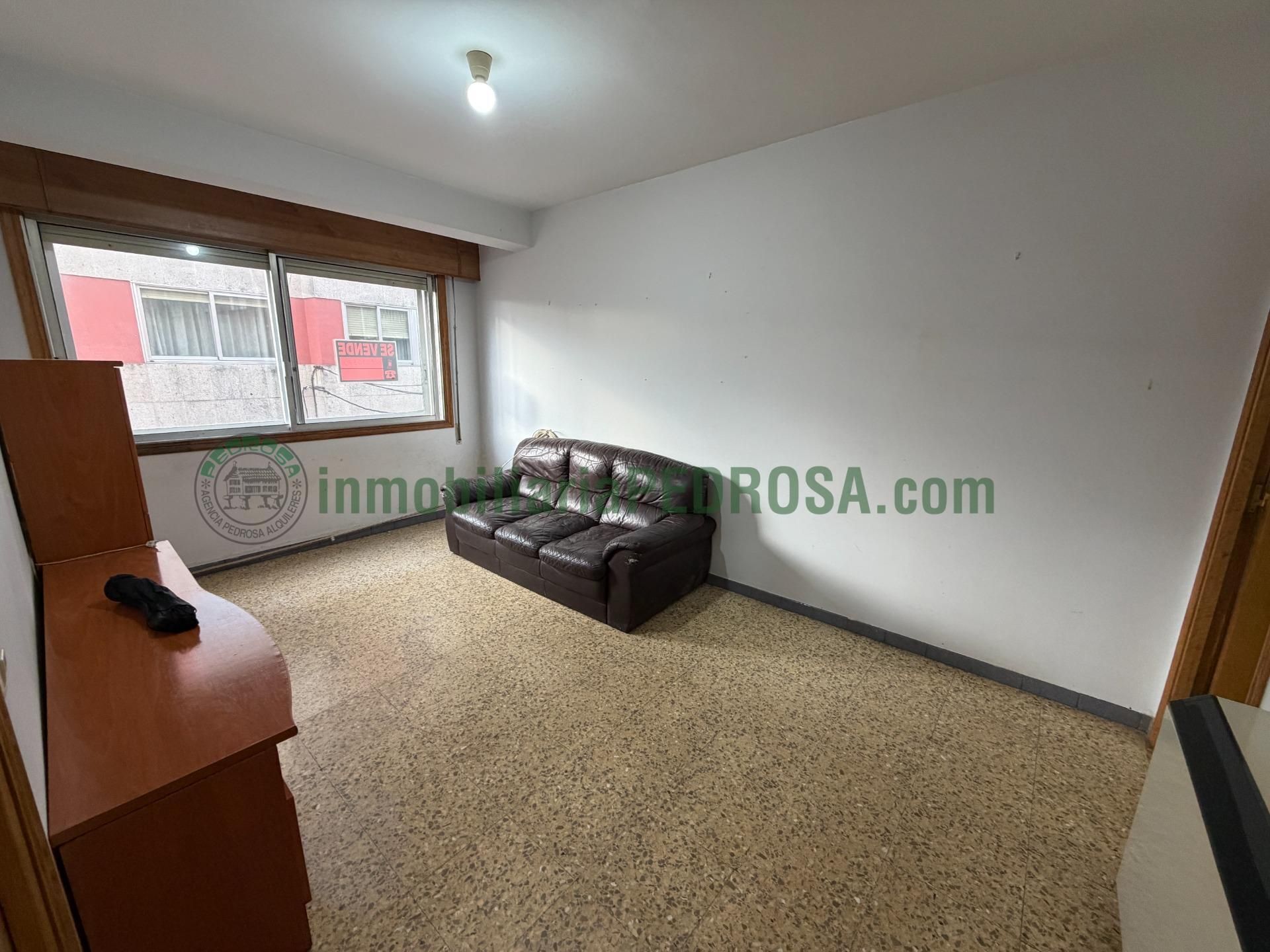 Flat for sale in Pontevedra Capital   with Storage room