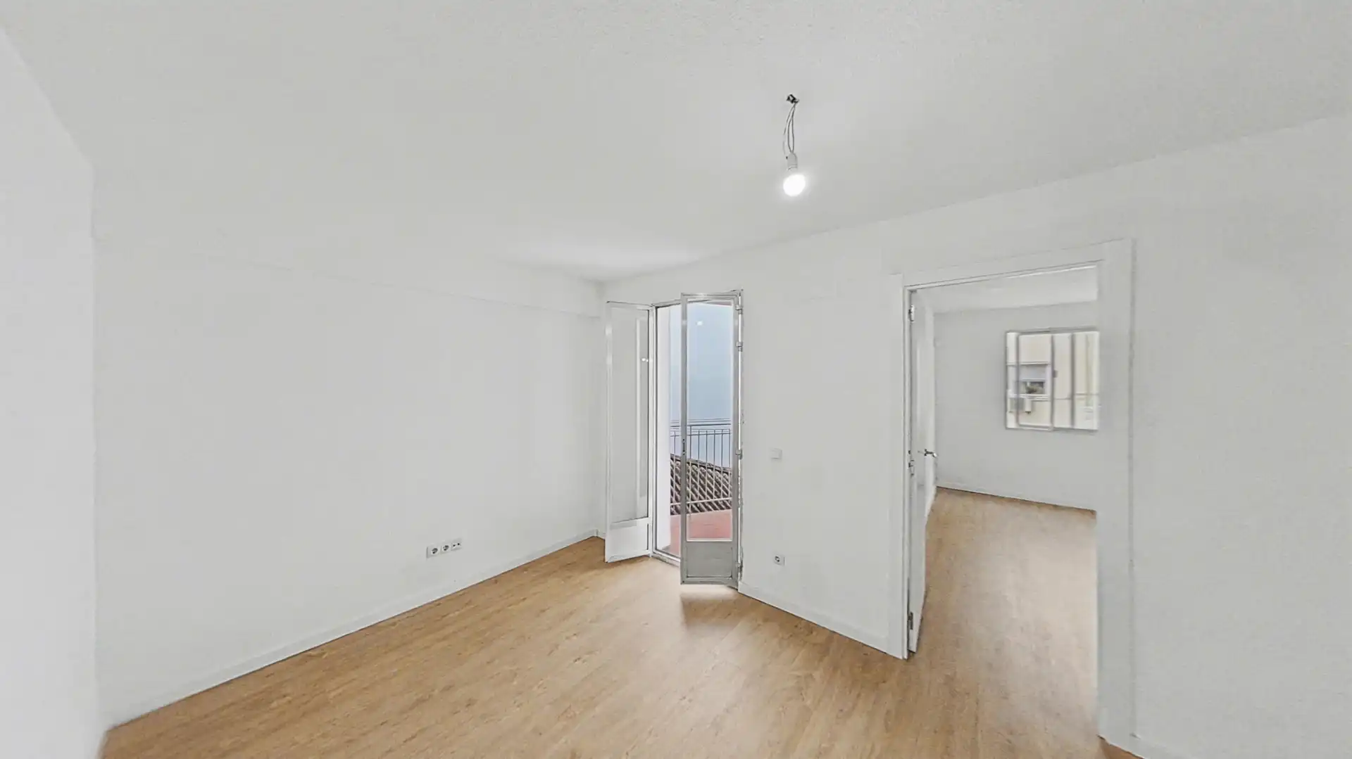 Bedroom of Flat for rent in Madrid  with Oven and Pets allowed