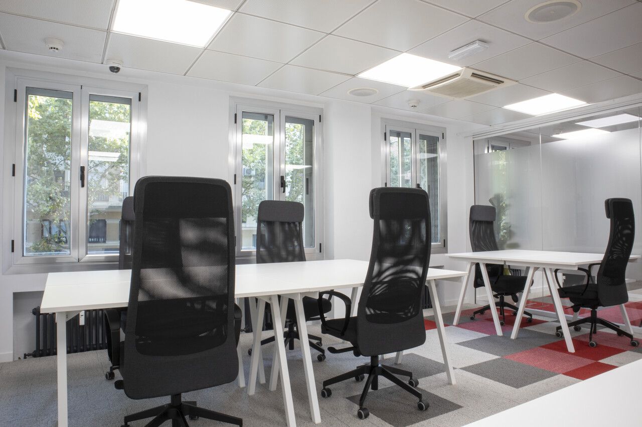 Office to rent in  Madrid Capital  with Air Conditioner, Heating and Furnished