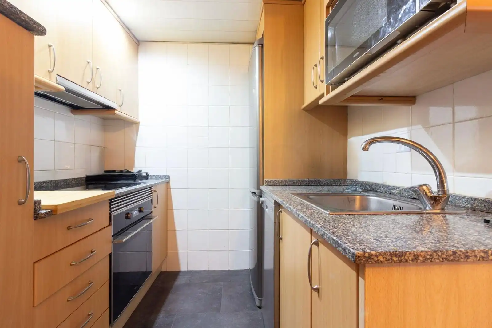 Cocina de Casa o chalet en venta en Castelldefels con Aire acondicionado, Calefacción y Jardín privado
