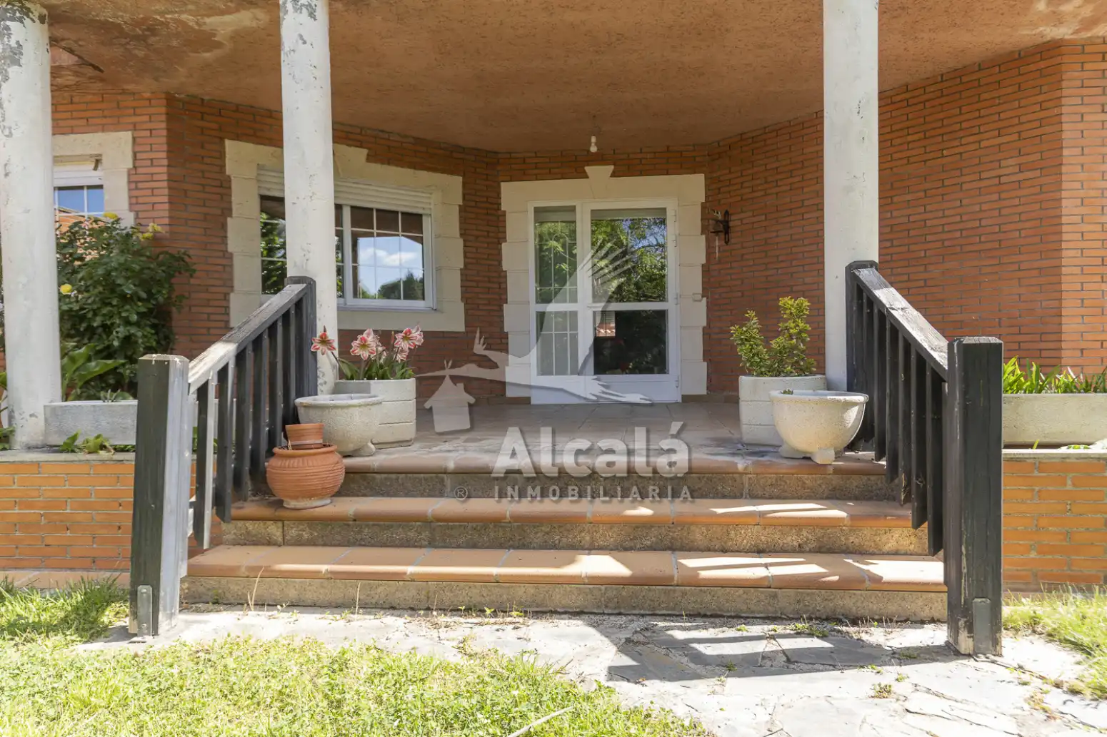 Casa adosada en venta en Villalbilla con Aire acondicionado, Calefacción y Parquet