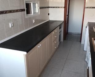 Kitchen of Flat for sale in  Sevilla Capital  with Air Conditioner, Heating and Terrace