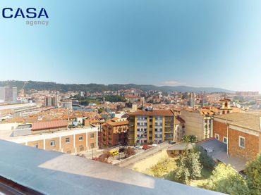 Pis amb ascensor en venda a Ibaiondo