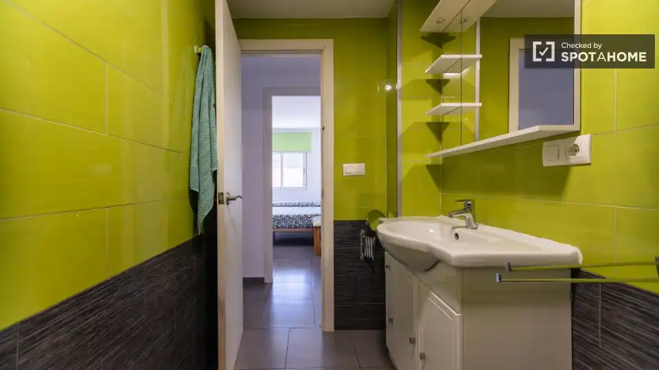Room in Ciutat Fallera