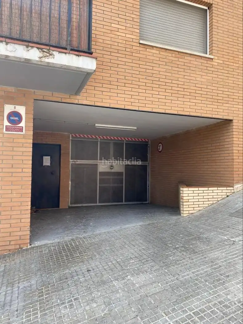 Individual for sale in Carrer de Valladolid 44