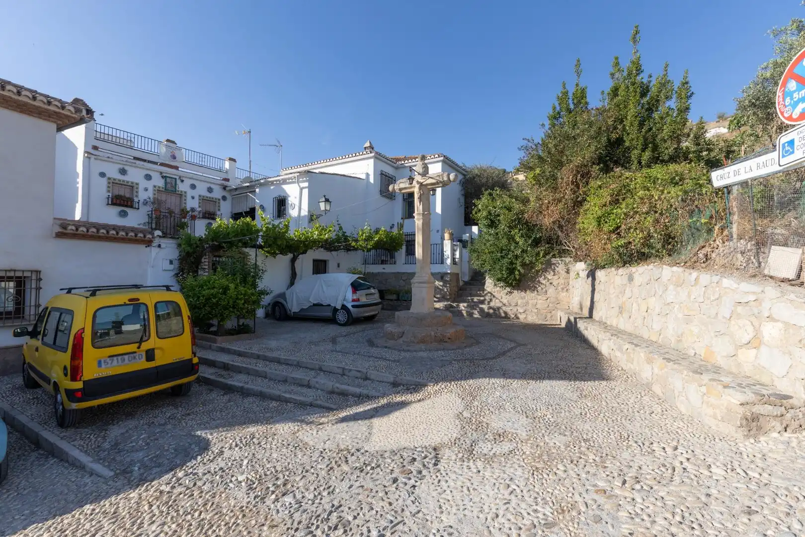 Vista exterior de Residencial en venda en Granada
