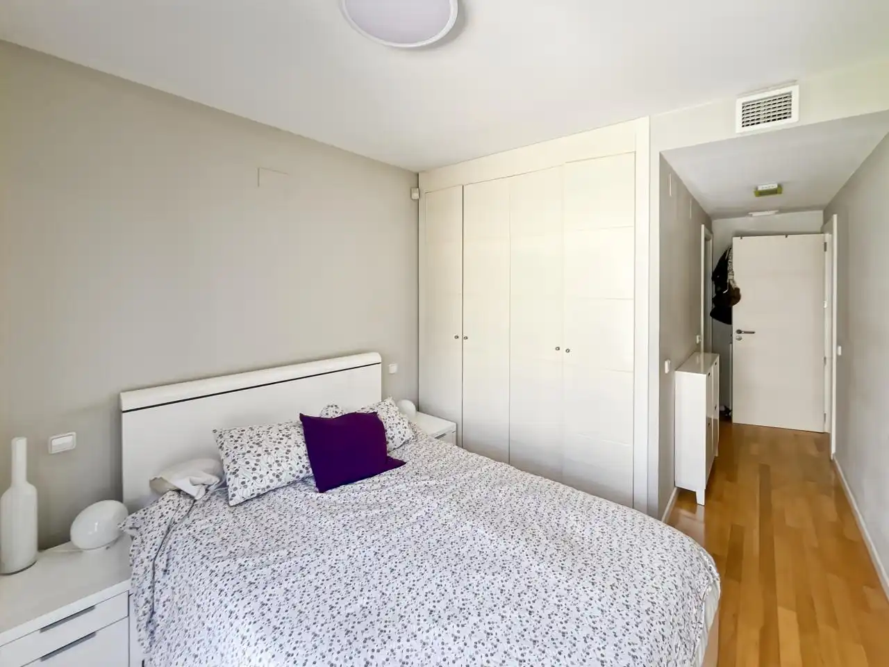 Schlafzimmer von Wohnung zum Verkauf in Madrid mit Klimaanlage, Heizung und Abstellraum