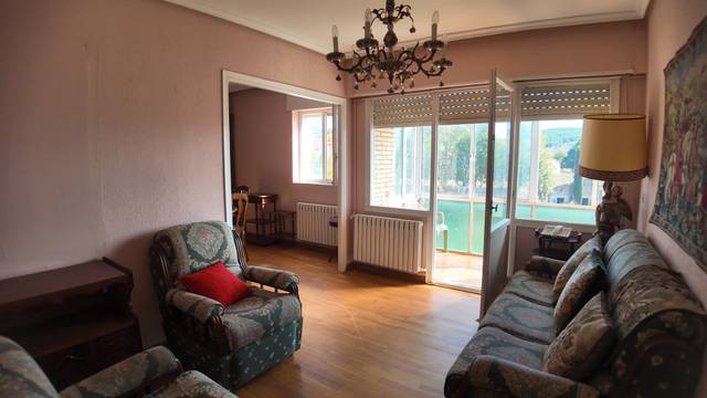 Piso en Venta en Plaza Pablo Guaza Pastor, 5 en Alar del Rey