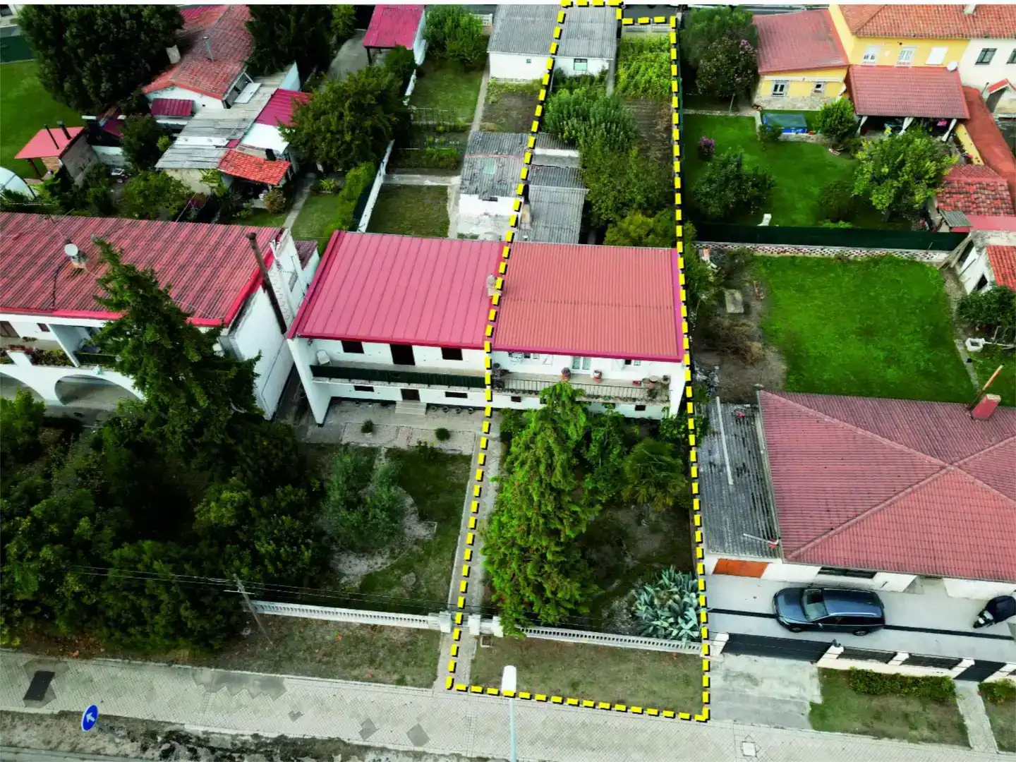 Casa adosada en venda en Miranda de Ebro amb Jardí privat, Parquet i Traster