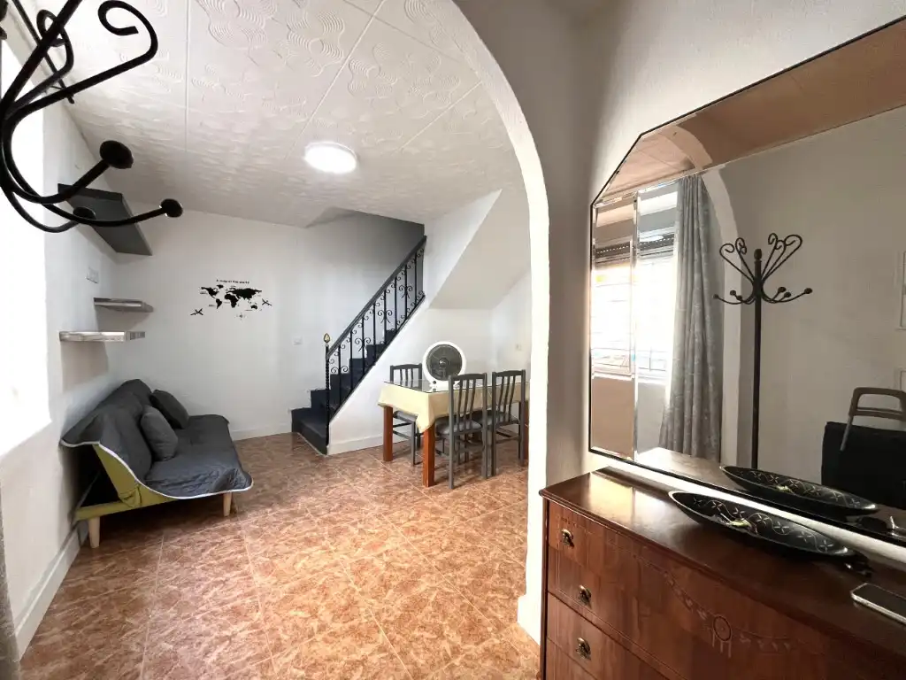 Casa o xalet de lloguer a Ciudad Jardín - Zoco