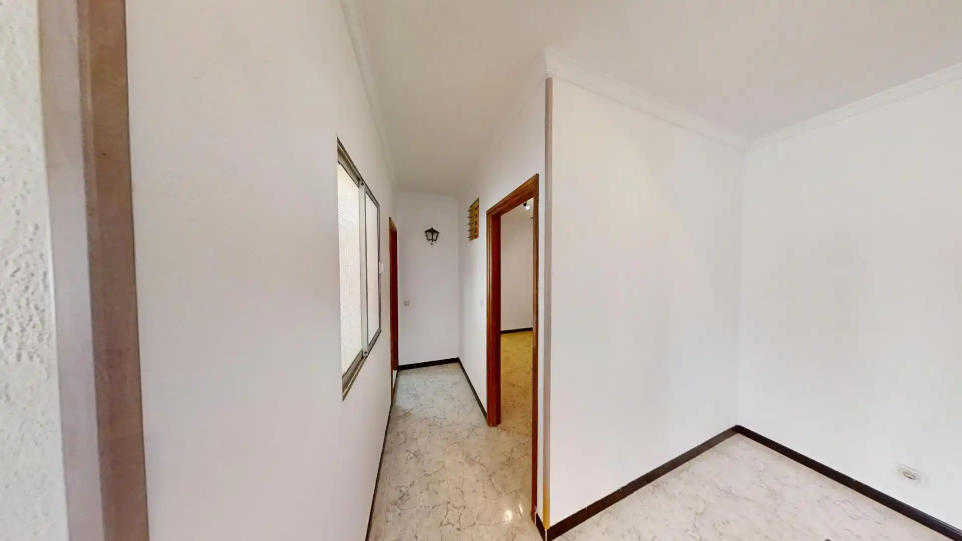 Casa adosada en venda en Ingenio amb Terrassa, Traster i Balcó