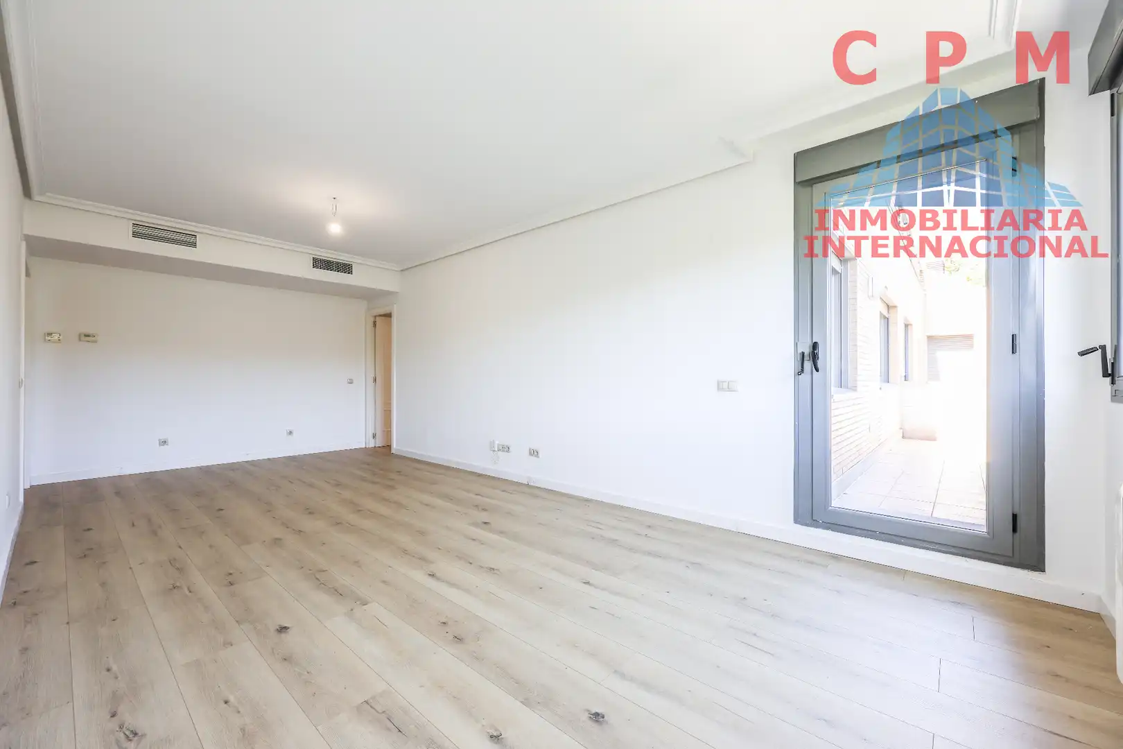 Flat for rent in La Moraleja  with Air Conditioner, Heating and Parquet flooring