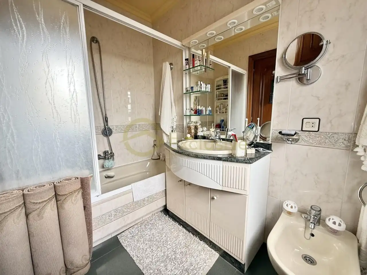 Baño de Casa o chalet en venta en Castrillón con Calefacción, Jardín privado y Parquet