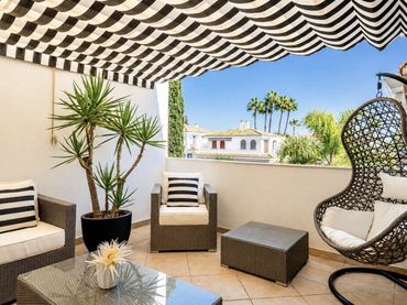 Maison mitoyenne avec piscine à vendre à Benamara - Atalaya
