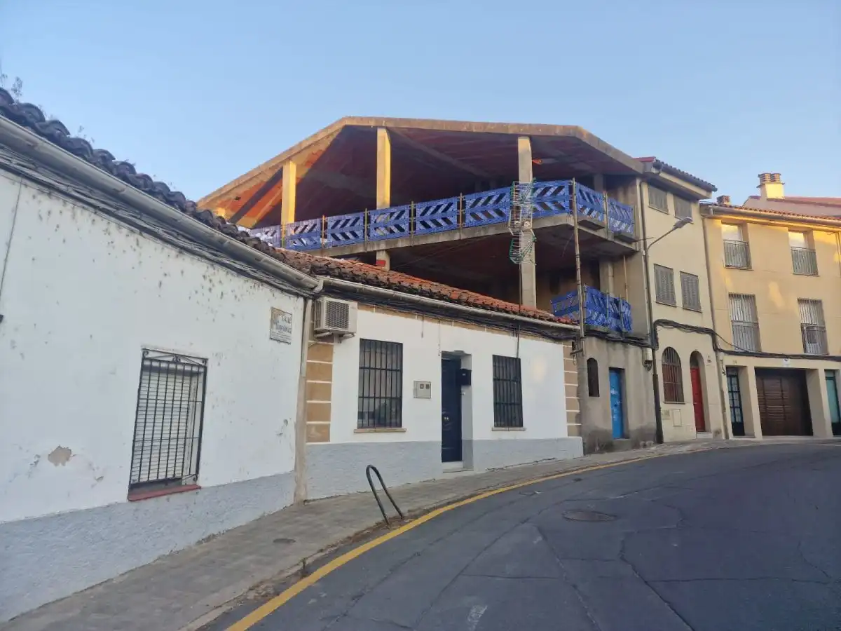 Immobles singulars en venda a Calle Calle Puerta de Coria,, imagen 2
