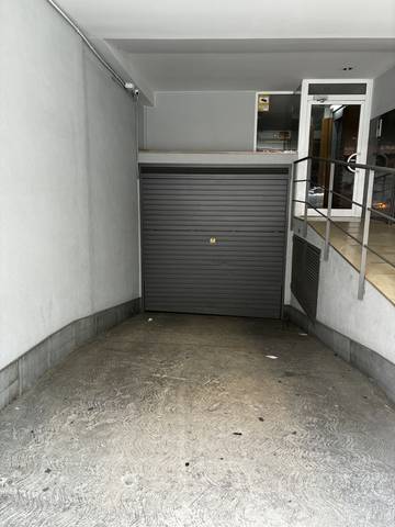 Garaje en Venta en Carrer de Prat de la Riba, 123 en Vallparadís - Antic Poble de Sant Pere