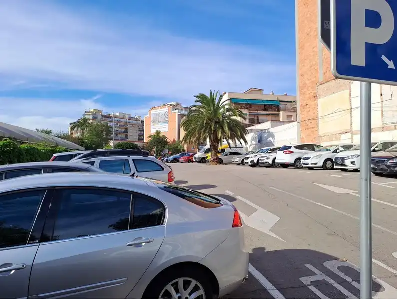 Terreny residencial en venda a Carrer de Francesc Llunell, imagen 2