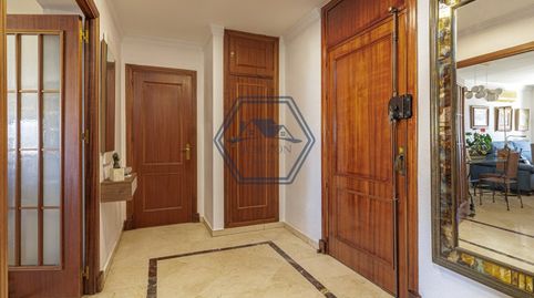Foto 3 de Piso en venta en Avenida Ramon y Cajal, Playa Bajadilla - Puertos, Marbella