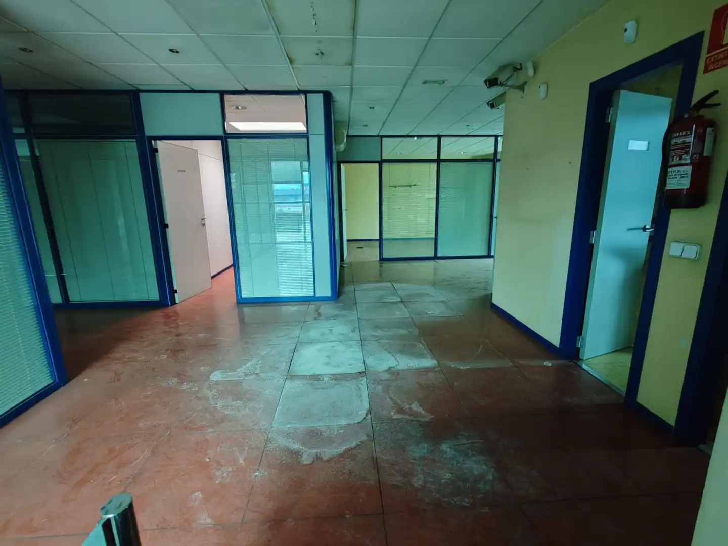 Edificio en venta en PRIMAVERA / AV. DE LAS ESTACIONES, Polígono de las Monjas