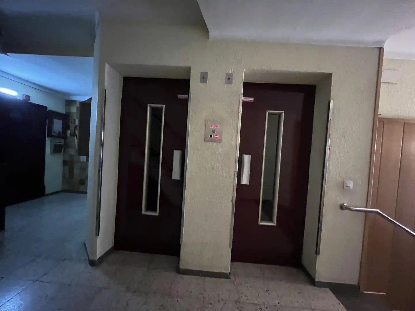 Wohnung zum Verkauf in Girona mit Heizung und Parkett