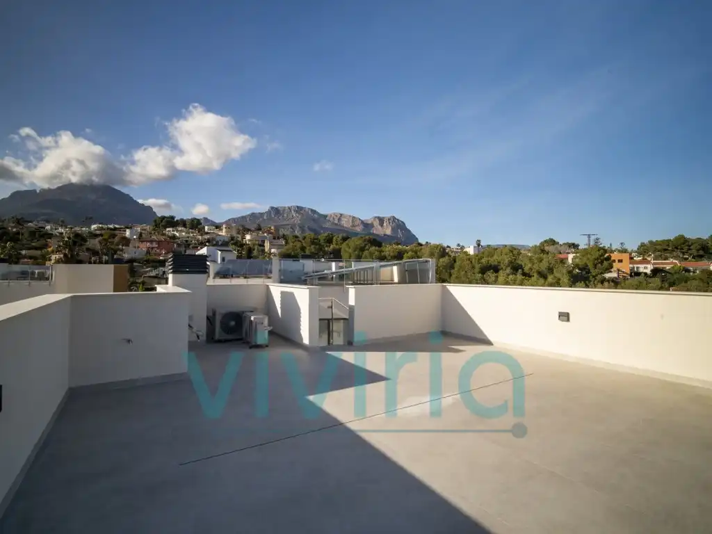 Terrassa de Casa o xalet en venda en La Nucia amb Piscina