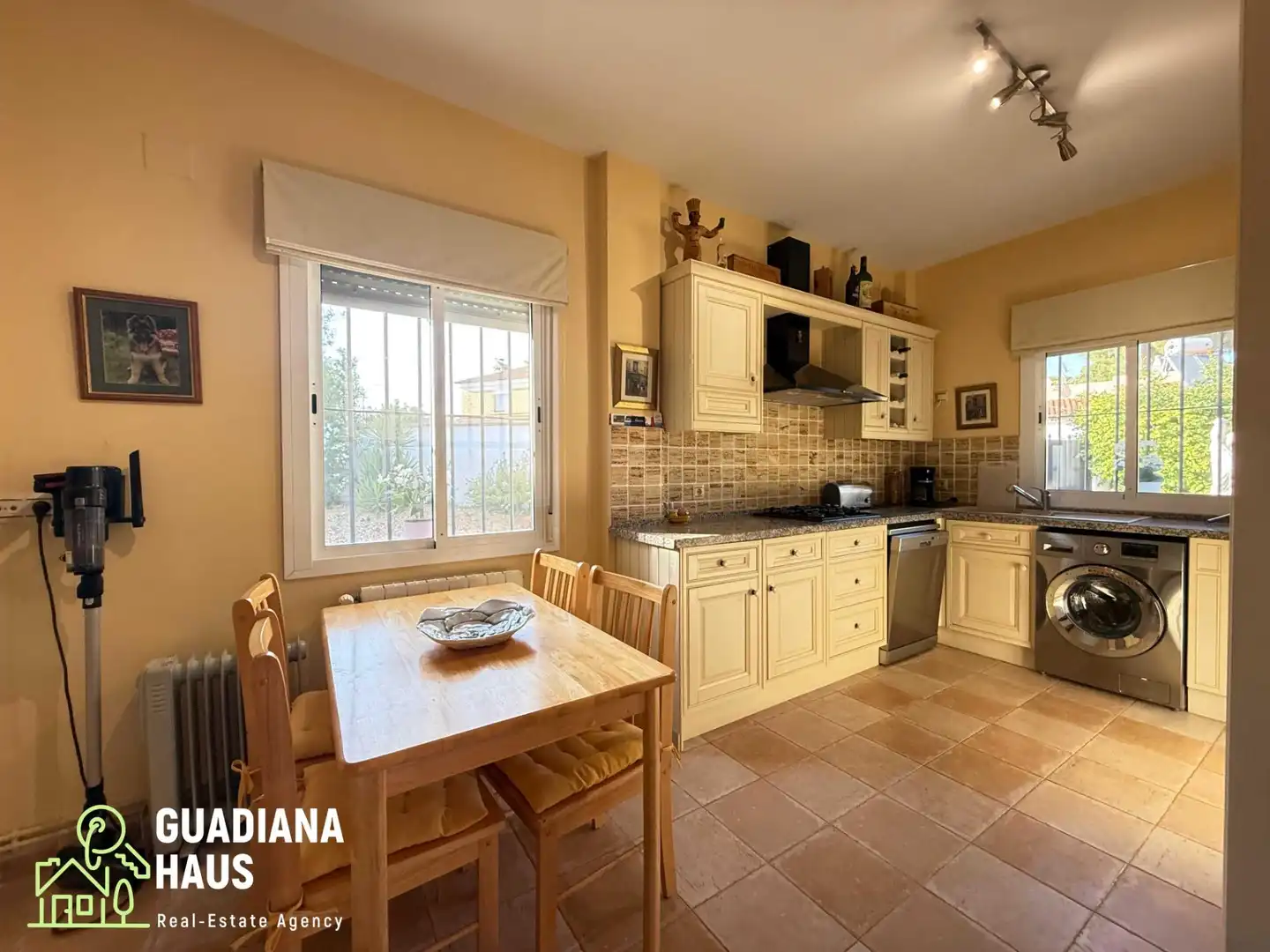 Kitchen of Houses for sale in Isla Cristina  with Air Conditioner, Heating and Private garden