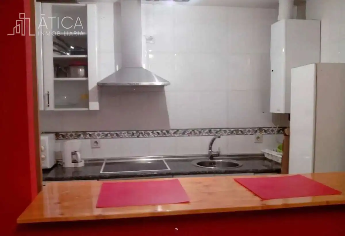 Cocina de Apartamento de alquiler en Salamanca con Calefacción y Amueblado