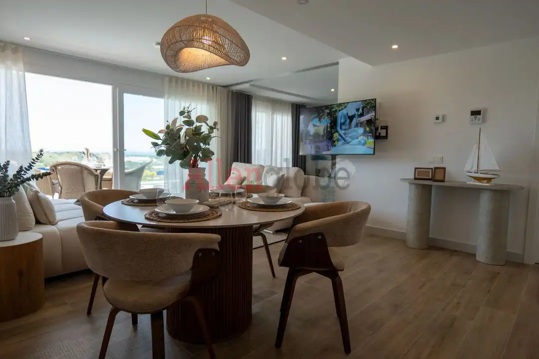 Comedor de Ático en venta en Estepona con Aire acondicionado, Calefacción y Jardín privado