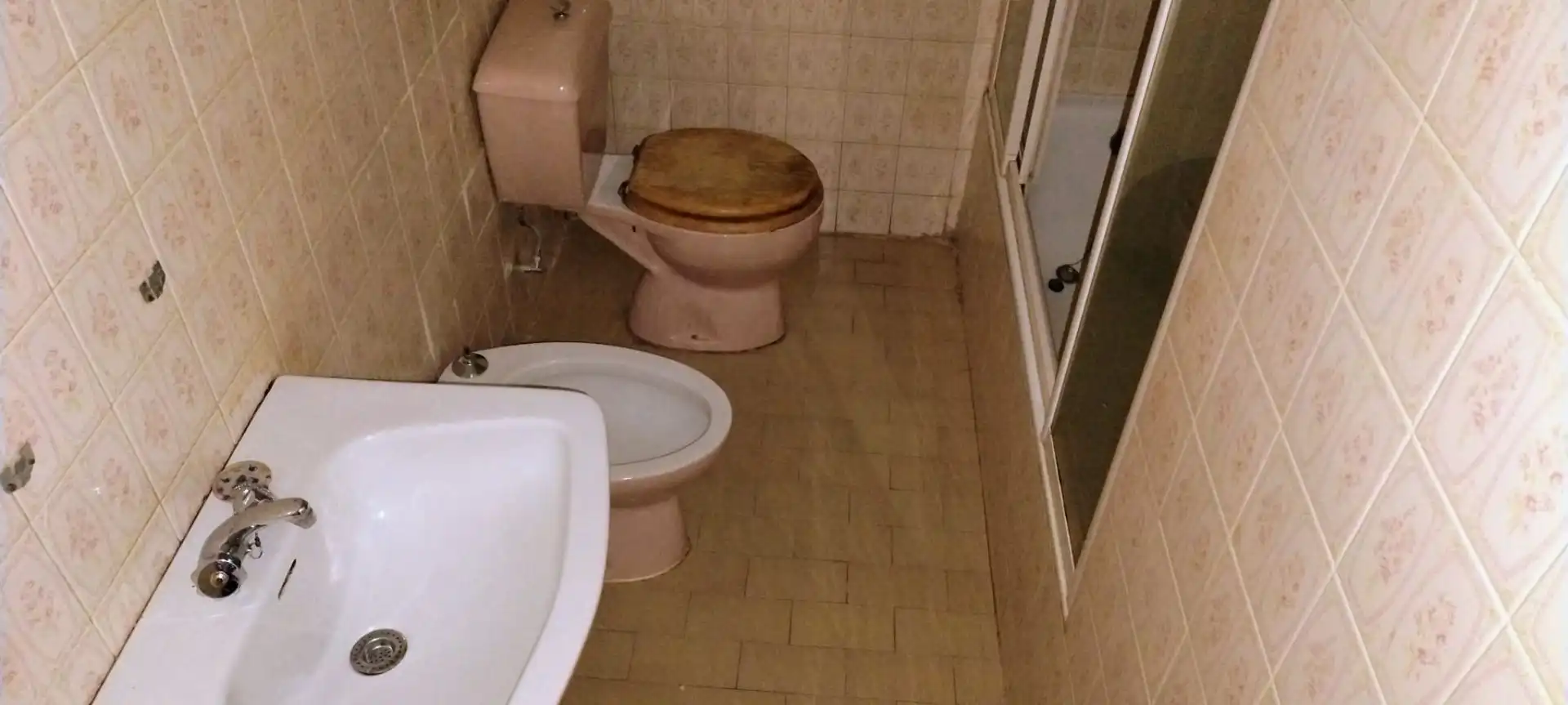 Bathroom of Flat for sale in Móstoles  with Heating, Terrace and Storage room