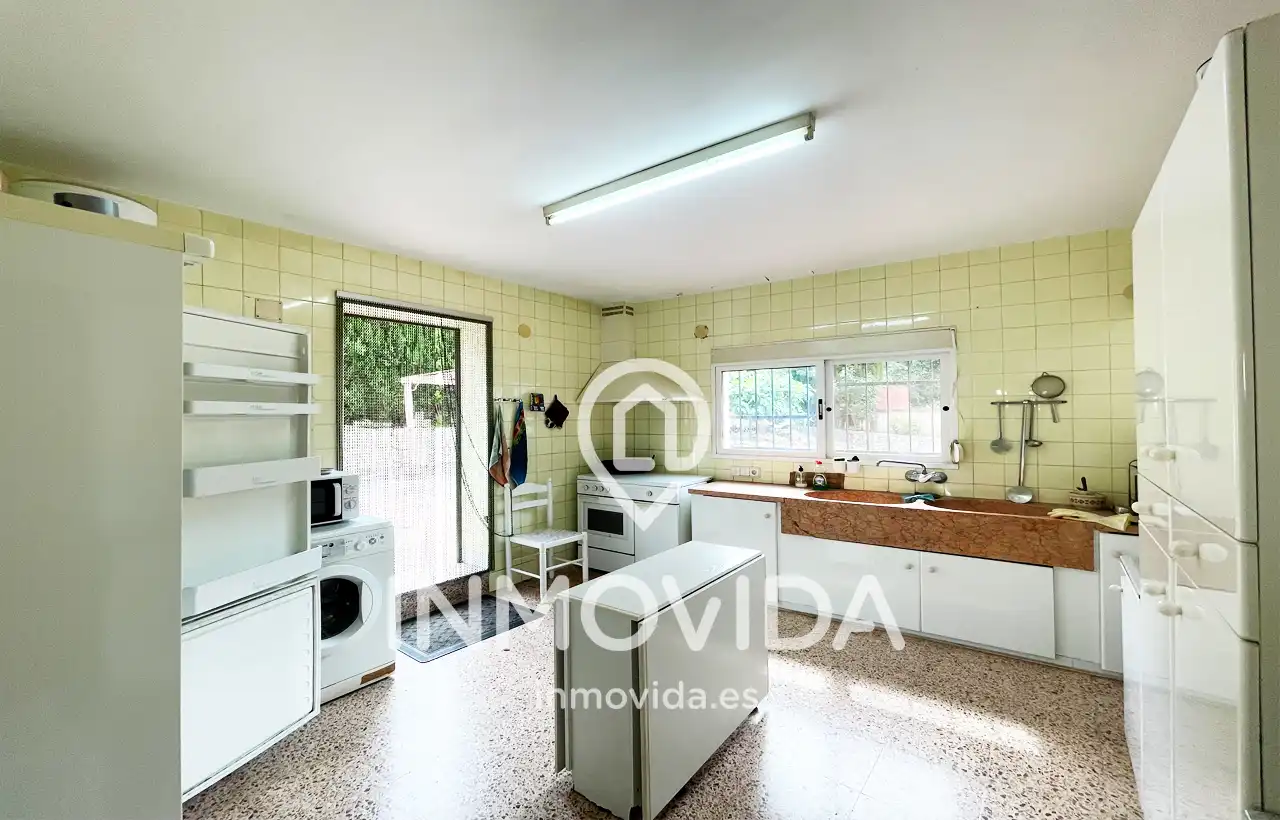 Cuina de Casa o xalet en venda en Xàtiva amb Terrassa, Traster i Piscina