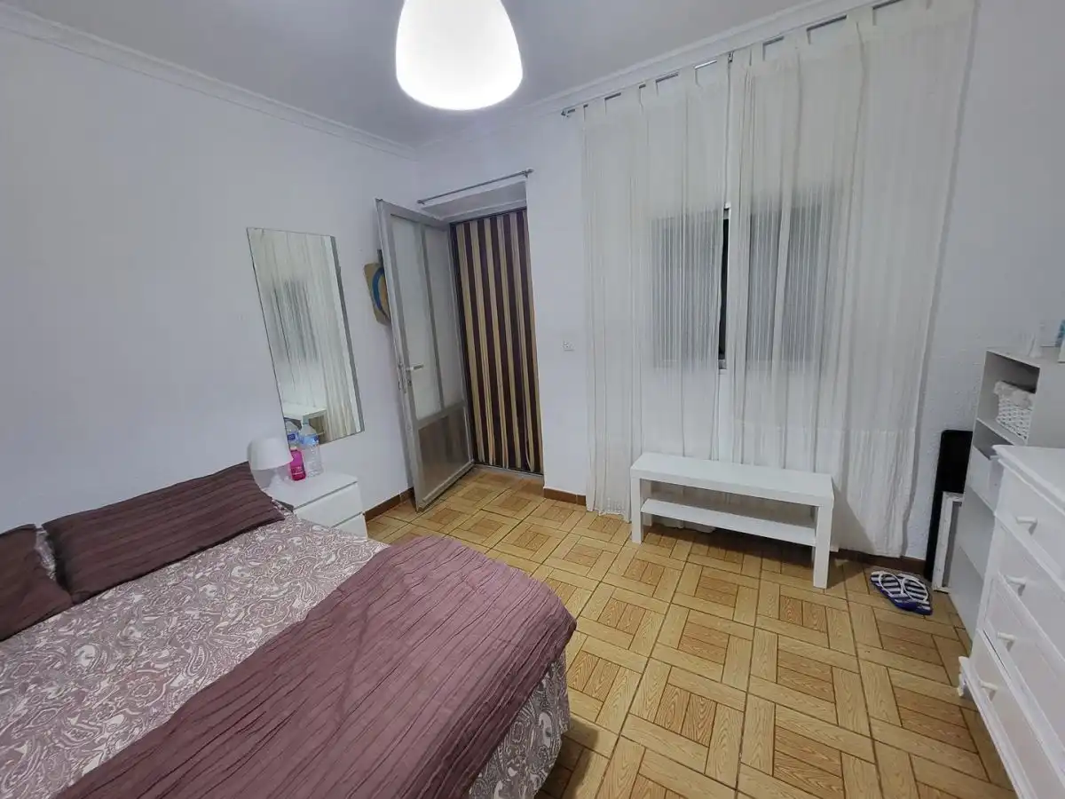 Dormitori de Casa o xalet en venda en Sisante amb Piscina
