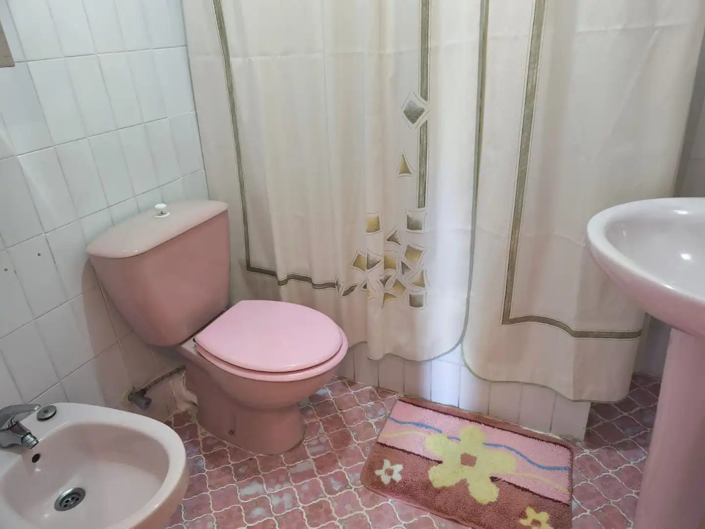 Bathroom of Flat for sale in Fuenlabrada  with Heating, Terrace and Oven