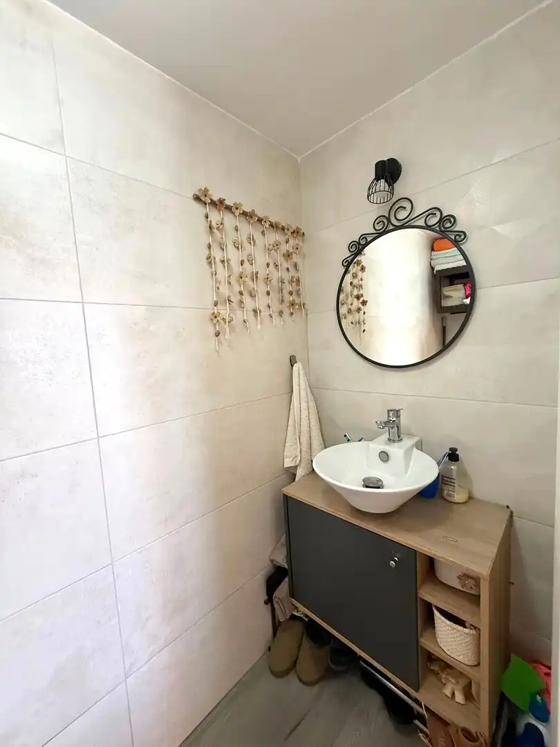 Bathroom of Flat for sale in Torrox  with Air Conditioner, Private garden and Storage room