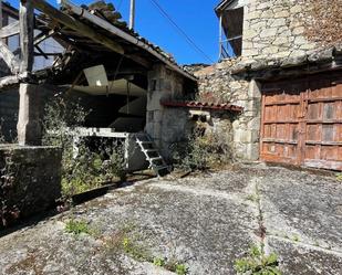 Vista exterior de Finca rústica en venda en Ramirás amb Jardí privat, Terrassa i Balcó