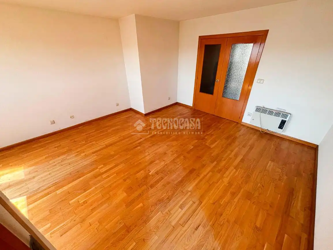 Schlafzimmer von Wohnung zum Verkauf in Utebo mit Abstellraum, Balkon und Gemeinschaftspool