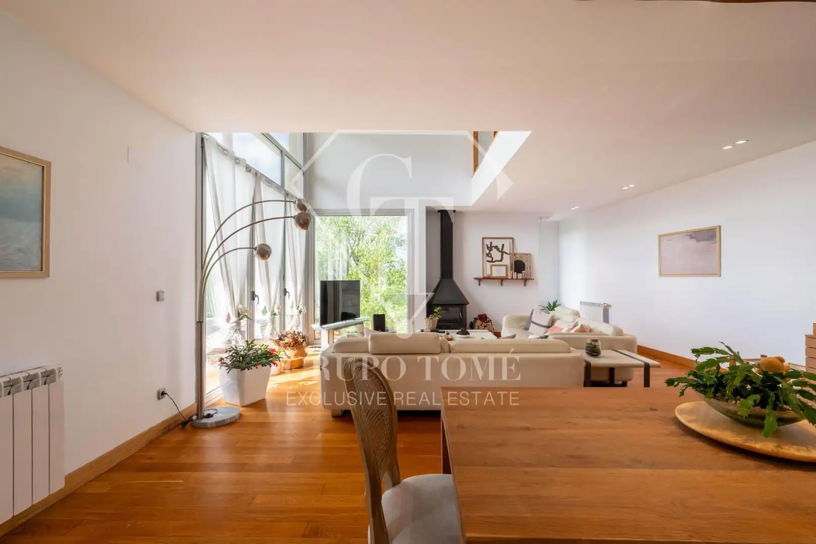 Wohnzimmer von Einfamilien-Reihenhaus zum Verkauf in Donostia - San Sebastián  mit Heizung, Privatgarten und Terrasse