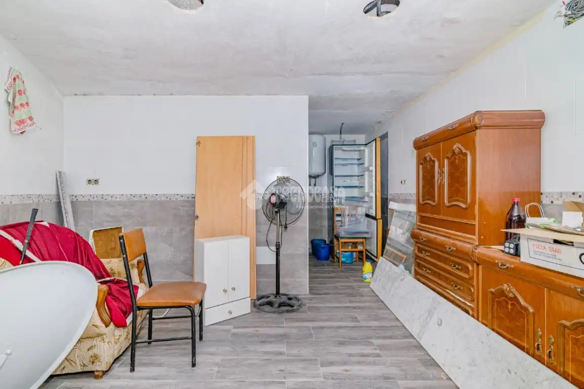 Casa adosada en venda en Loja amb Terrassa