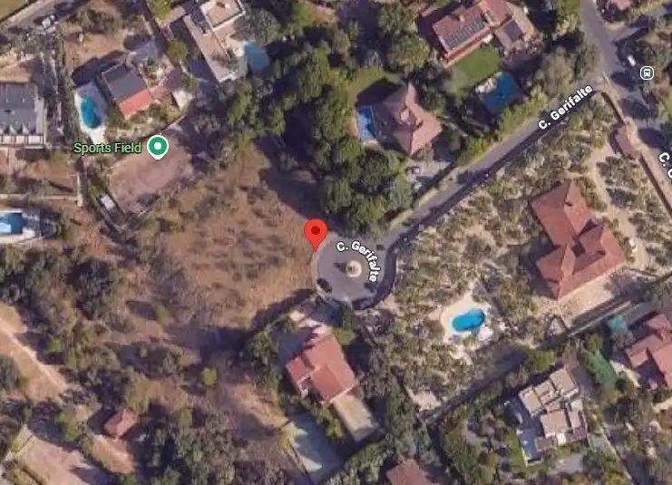 Terreno residencial en venta en Calle Gerifalte, imagen 2
